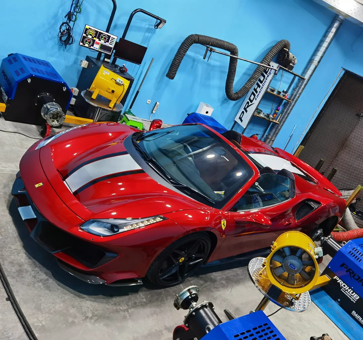 Ferrari 488 Pista / Pista Spider